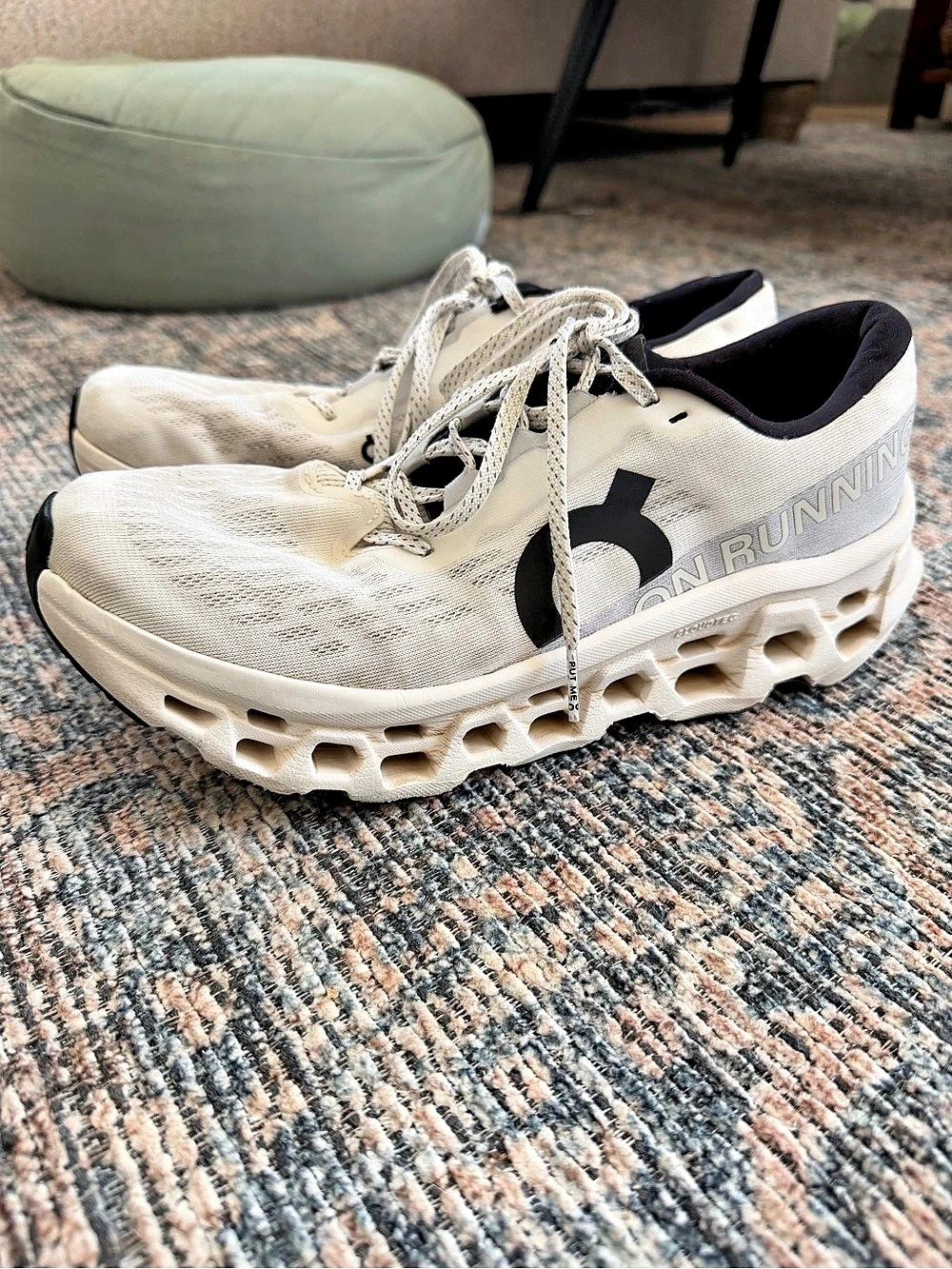 On Cloud Running Cloudmonster Running Shoes White Black Size 9